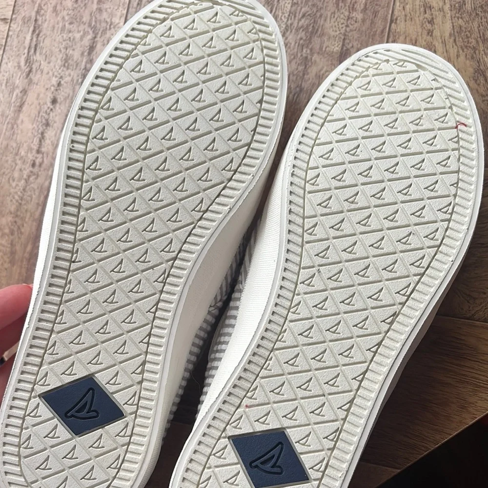 Sperry Women's Tan and White Striped Sneakers